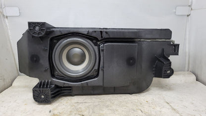 2019 ESCALADE CENTER CONSOLE BOSE SUBWOOFER 29225 - image 9