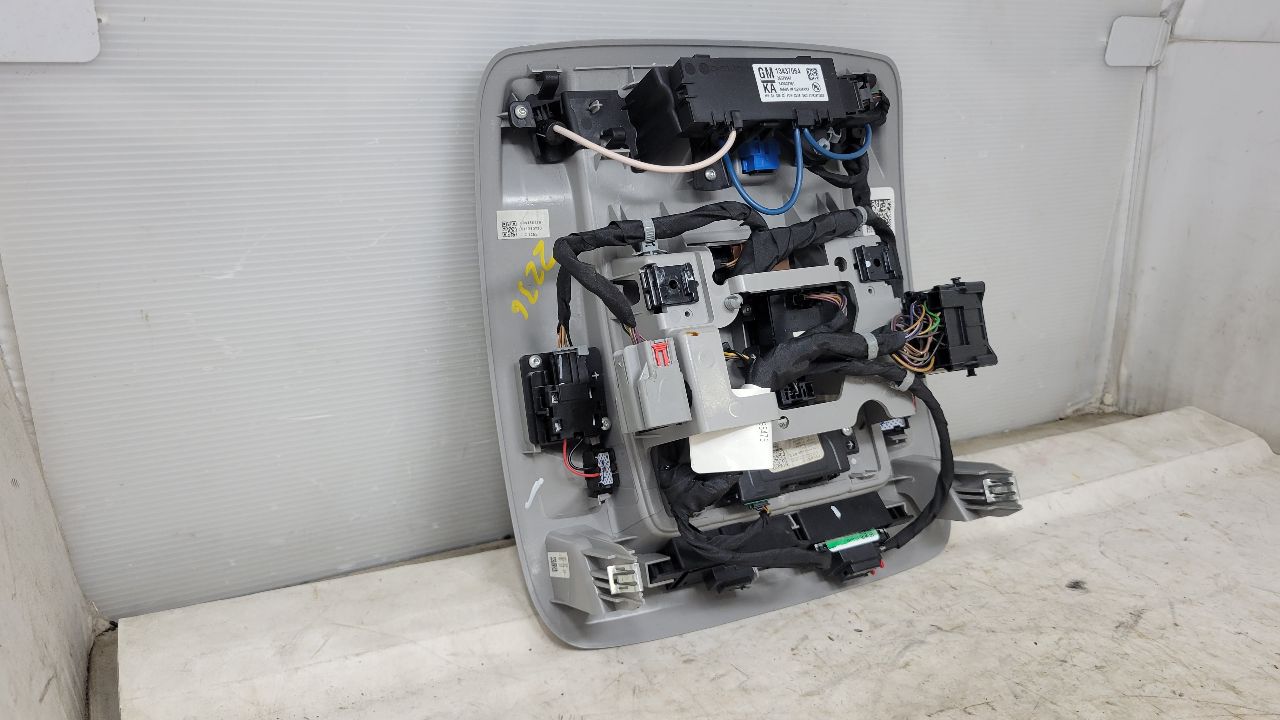 2019 ESCALADE OVERHEAD CONSOLE WITH SUNROOF 29231 - image 11