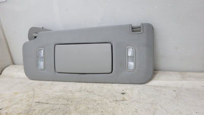 2019 ESCALADE LH DRIVER SUN VISOR LIGHTED ASH GREY 29237 - image 6