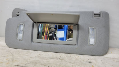 2019 ESCALADE LH DRIVER SUN VISOR LIGHTED ASH GREY 29237 - image 7