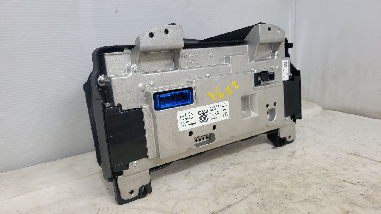 2019 ESCALADE SPEEDOMETER CLUSTER 96,150 MI 29244 - image 11