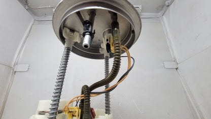 OEM 6.2L FUEL PUMP 13513337 96K MI 29257 - image 3