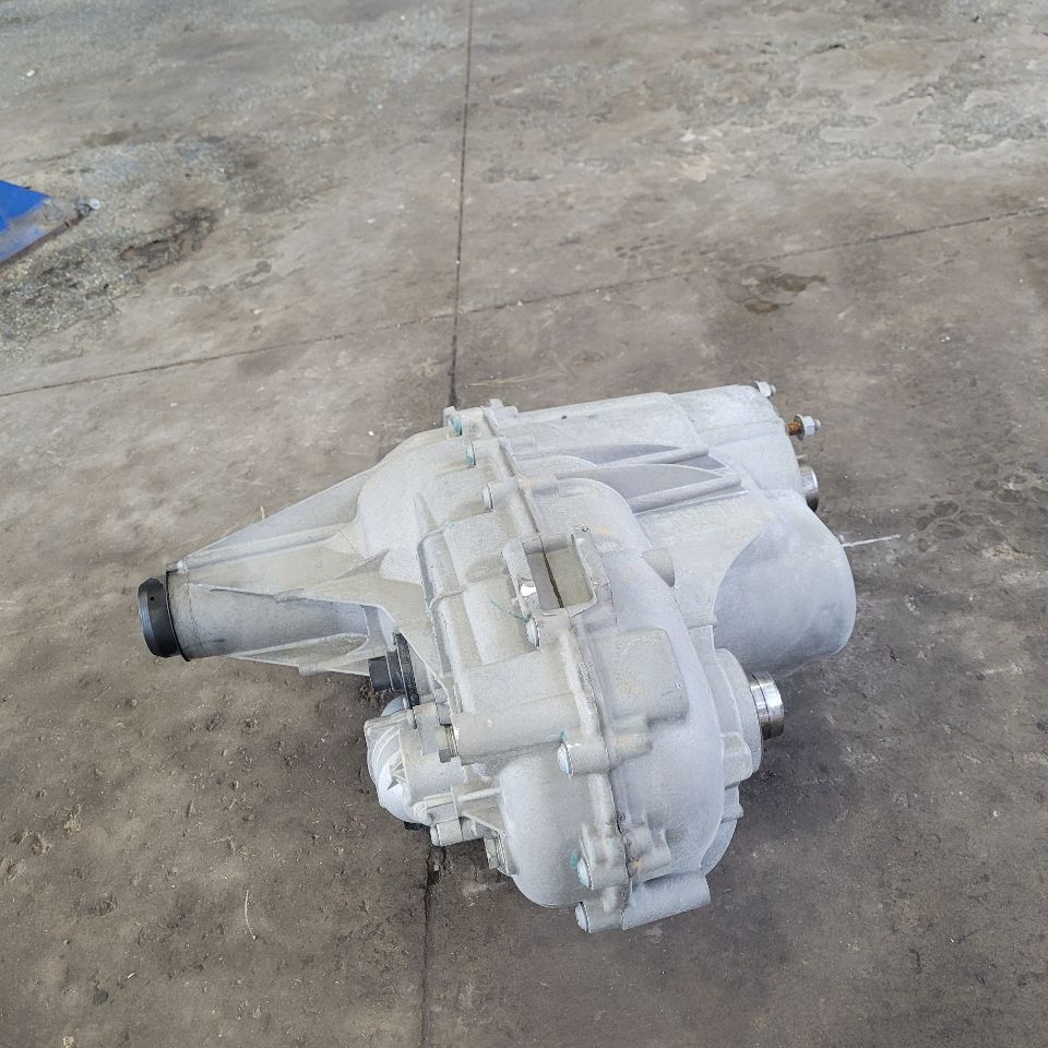 2019 ESCALADE TRANSFER CASE AZL 96K MILES 29260 - image 7