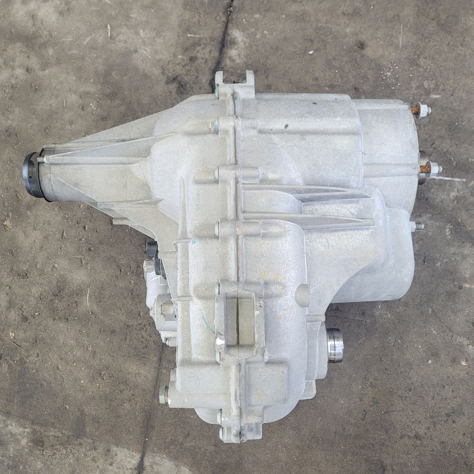 2019 ESCALADE TRANSFER CASE AZL 96K MILES 29260 - image 8