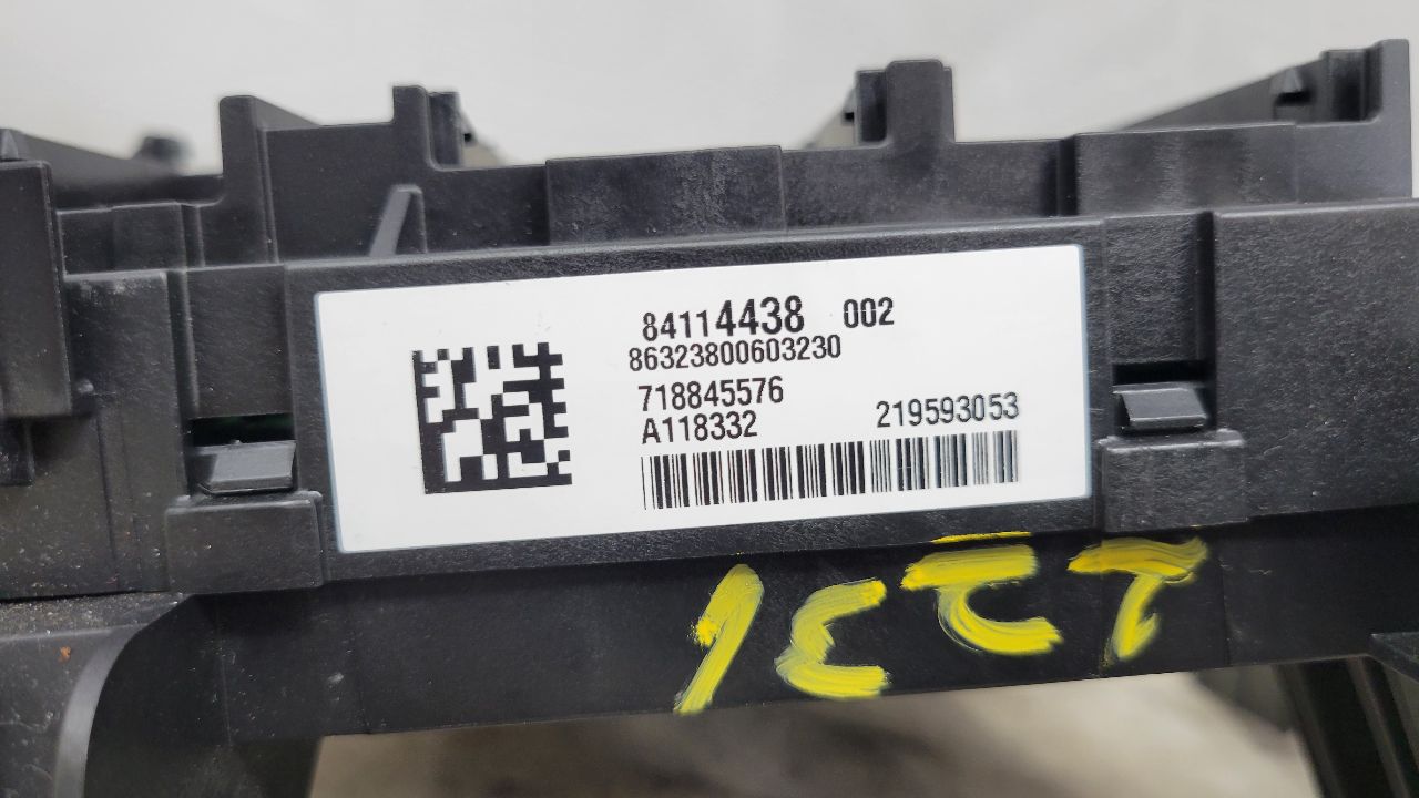 2019 ESCALADE LH UNDER DASH FUSE BOX 84114438 29286 - image 2