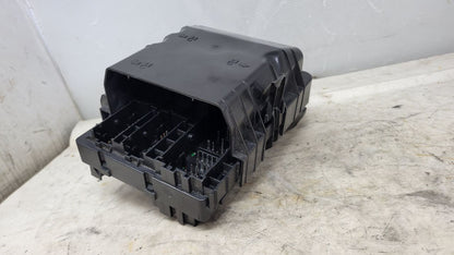 2019 ESCALADE LH UNDER DASH FUSE BOX 84114438 29286 - image 12
