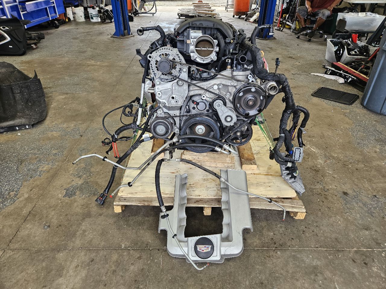 2019 ESCALADE L86 6.2L & 4WD 10L80 DROP OUT 96K MI 29291 - image 1