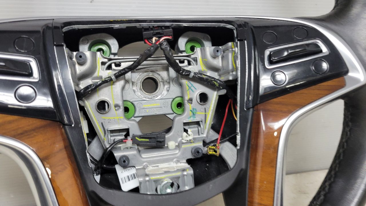 2016 ESCALADE HEATED LEATHER STEERING WHEEL 29307 - image 6