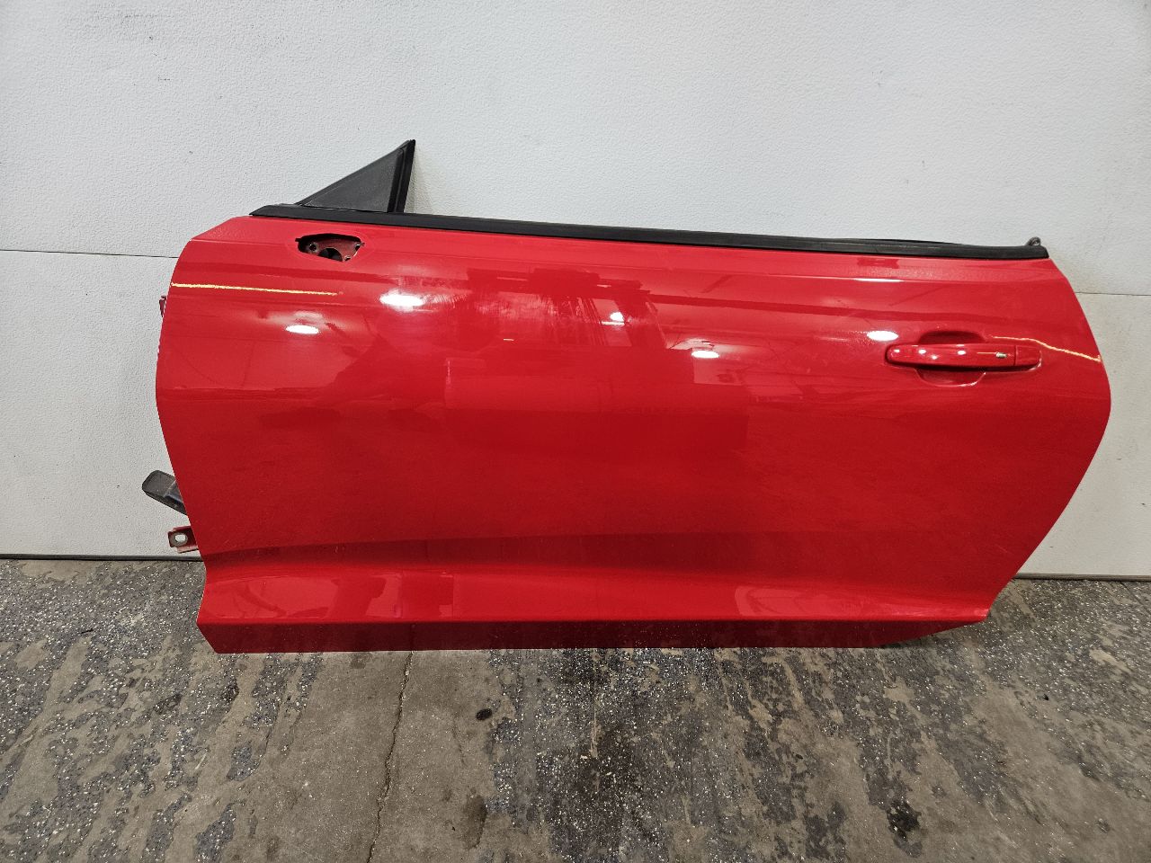 2018 CAMARO LH DOOR PULL ME OVER RED G7X 000 29318 - image 1