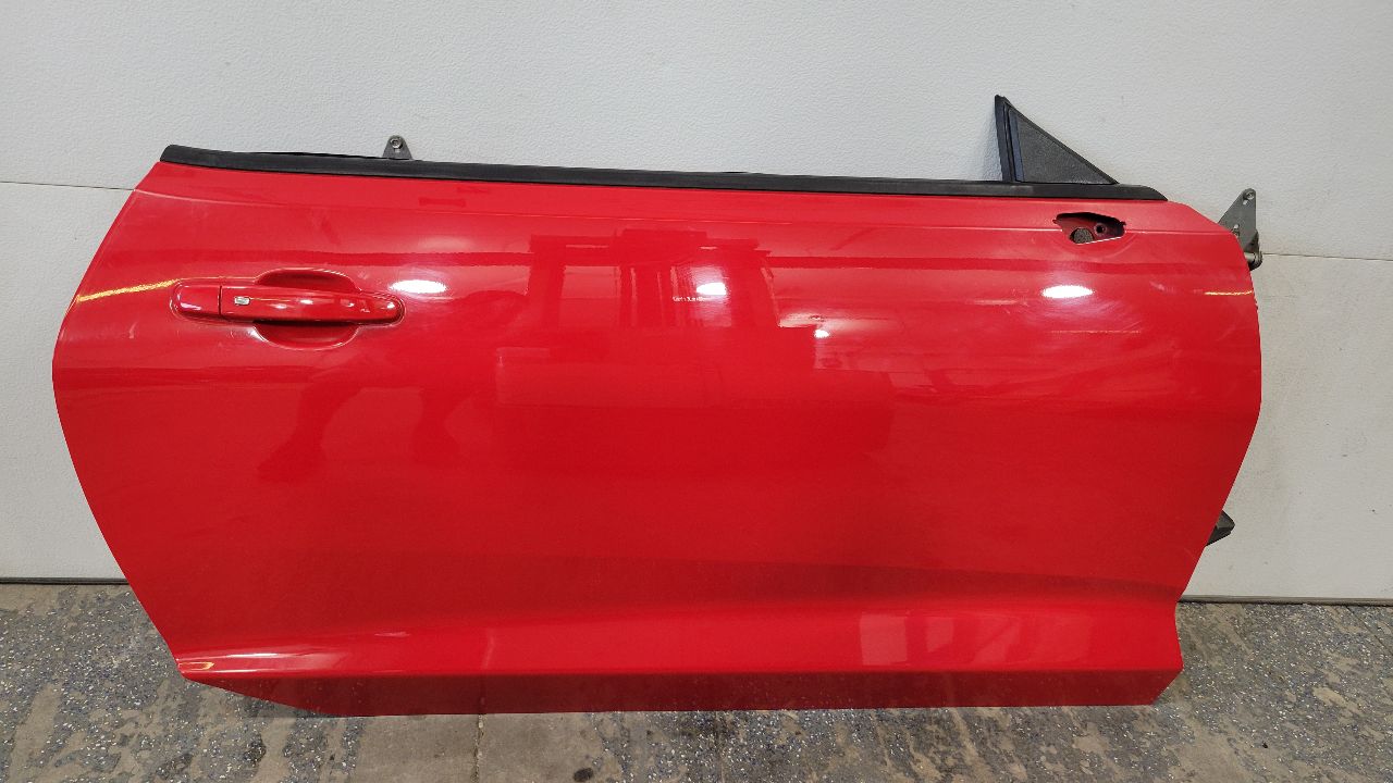 2018 CAMARO RH DOOR PULL ME OVER RED G7C 000 29319 - image 1