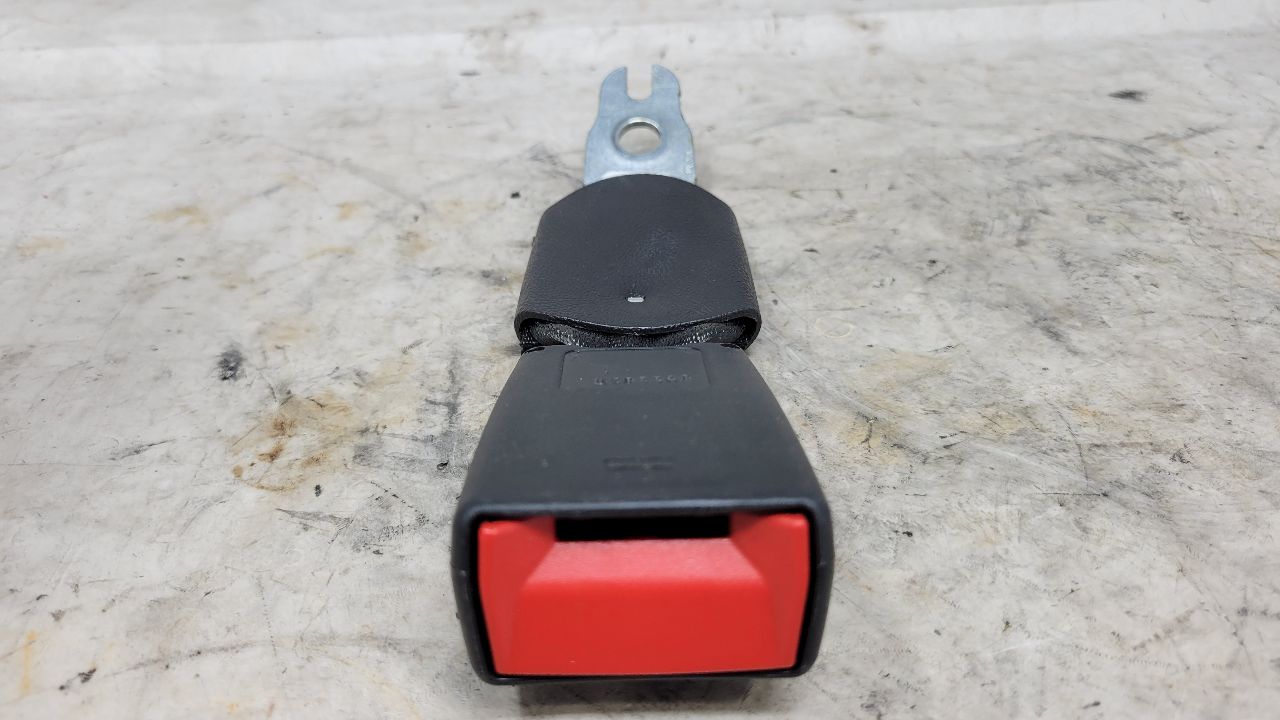 2018 CAMARO REAR SEAT BELT BUCKLE 84002412 29331 - image 7