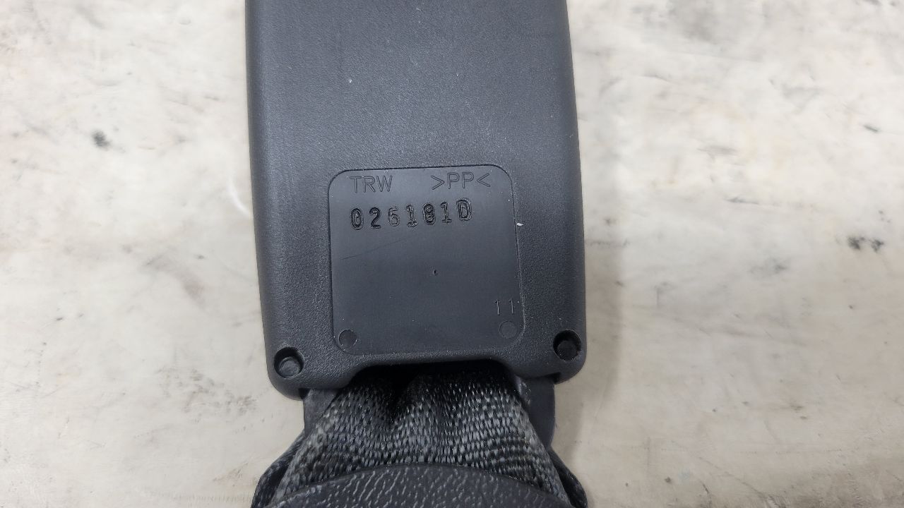 2018 CAMARO REAR SEAT BELT BUCKLE 84002412 29332 - image 7