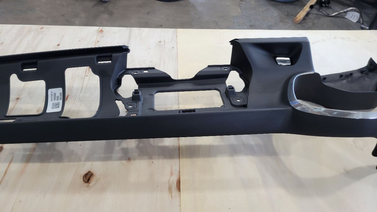 2018 CAMARO DASH CLUSTER RADIO BEZEL TRIM 29333 - image 8