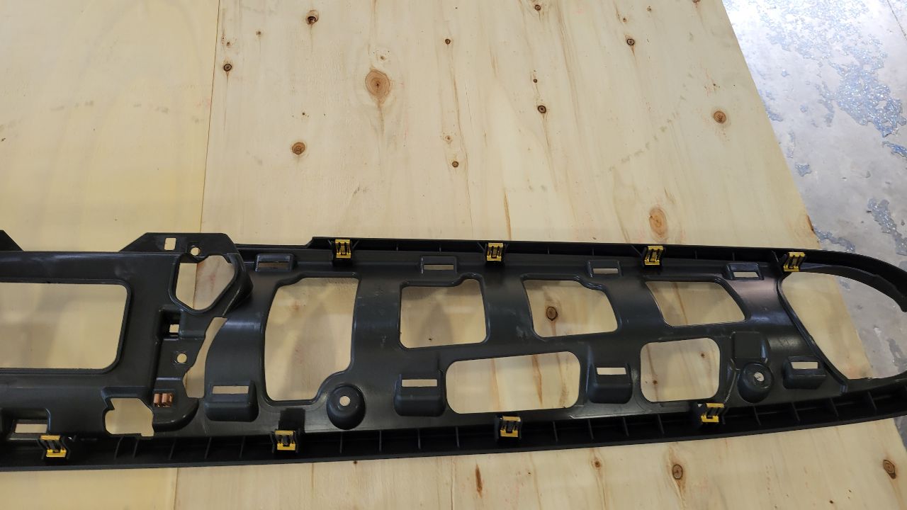 2018 CAMARO DASH CLUSTER RADIO BEZEL TRIM 29333 - image 12
