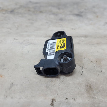 2008 YUKON FRONT DOOR CRASH SENSOR 15093923 29355 - image 2