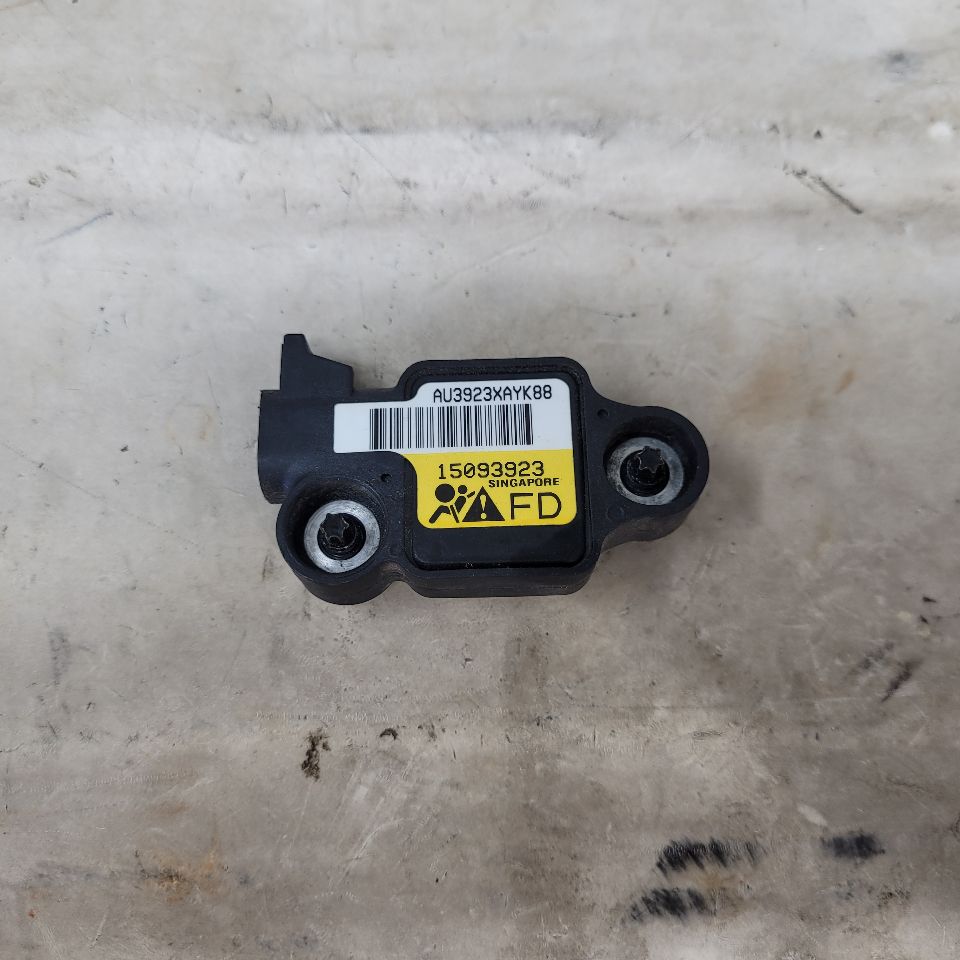 2008 YUKON FRONT DOOR CRASH SENSOR 15093923 29355 - image 5