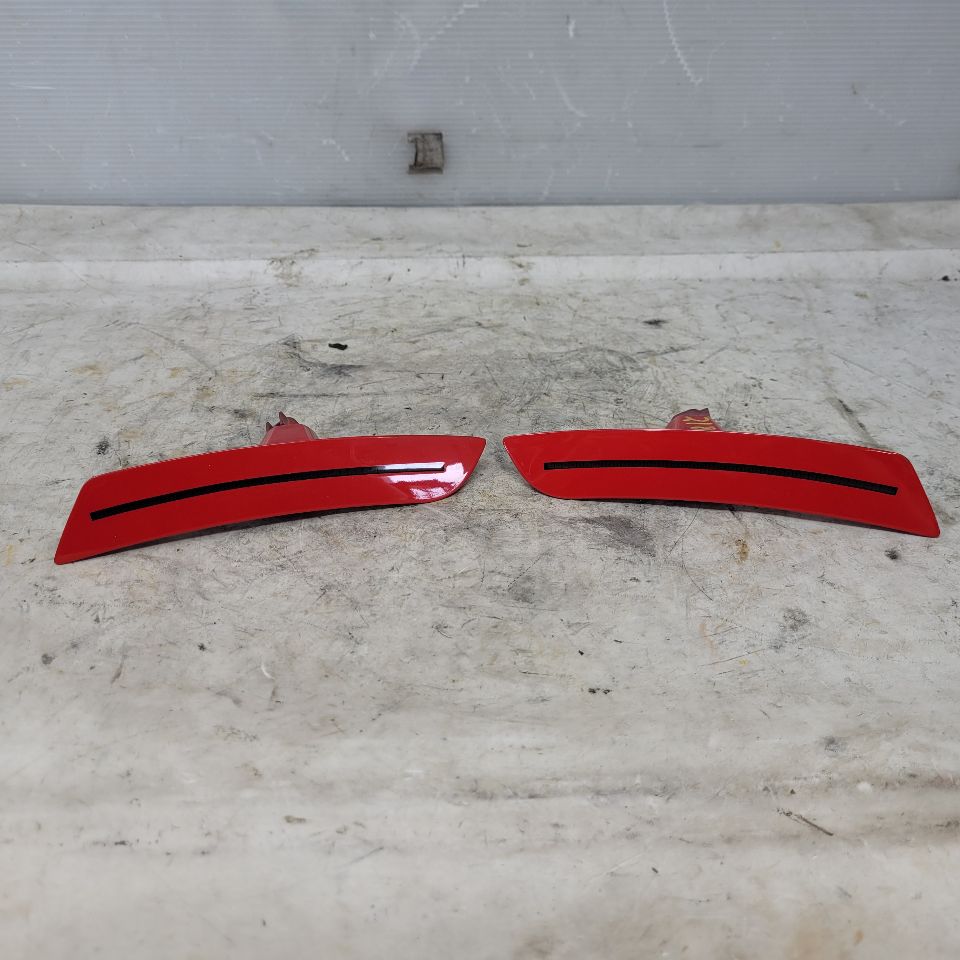 2018 CAMARO ORACLE LED REAR MARKER LAMPS PAIR 29377 - image 1