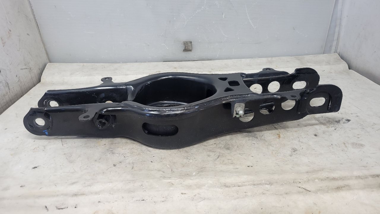 2018 CAMARO RH PASSENGER LOWER CONTROL ARM 19K 29395 - image 6