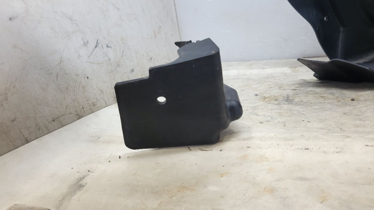 2018 CAMARO LOWER AIR CLEANER BAFFLE DUCT 29416 - image 5