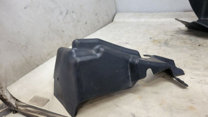 2018 CAMARO LOWER AIR CLEANER BAFFLE DUCT 29416 - image 6