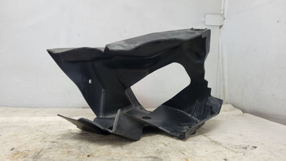 2018 CAMARO LOWER AIR CLEANER BAFFLE DUCT 29416 - image 7