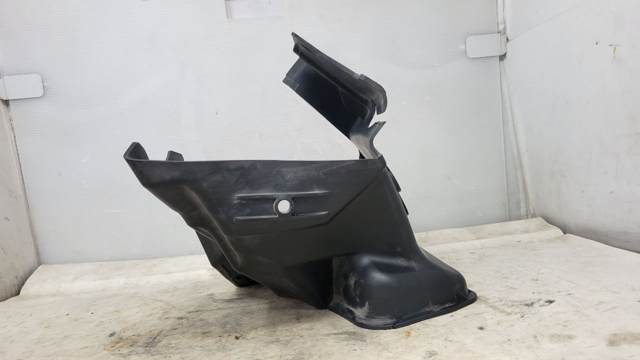 2018 CAMARO LOWER AIR CLEANER BAFFLE DUCT 29416 - image 9
