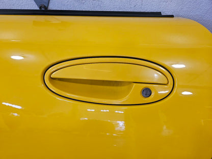 2000 CORVETTE LH DRIVER FRONT DOOR YELLOW 423G 29429 - image 3