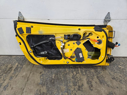 2000 CORVETTE LH DRIVER FRONT DOOR YELLOW 423G 29429 - image 8