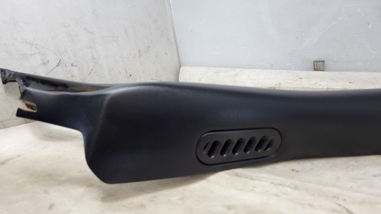2000 CORVETTE RH INTERIOR A PILLAR TRIM 10247724 29433 - image 3