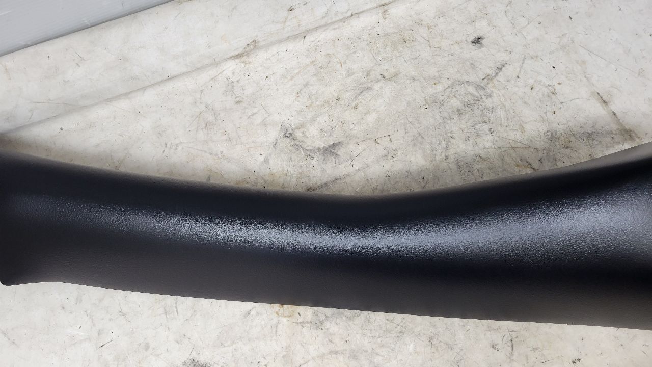 2000 CORVETTE RH INTERIOR A PILLAR TRIM 10247724 29433 - image 10