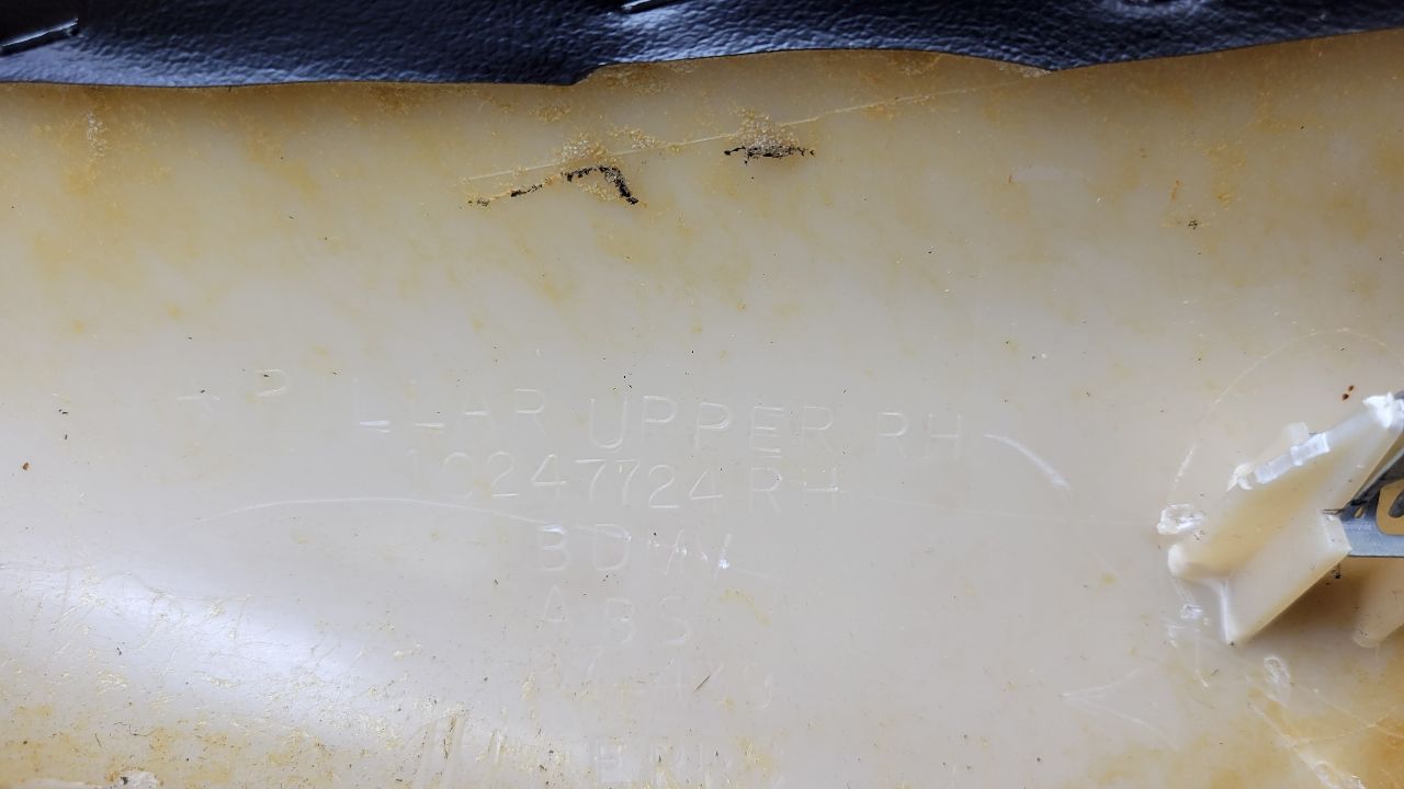 2000 CORVETTE RH INTERIOR A PILLAR TRIM 10247724 29433 - image 18