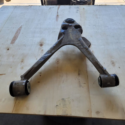 2000 CORVETTE RH FRONT LOWER CONTROL ARM 74K 29451 - image 4