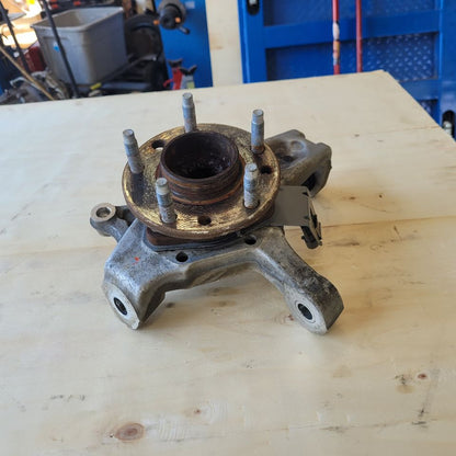 2000 CORVETTE RH FRONT SPINDLE & HUB 74K MI 29453 - image 2