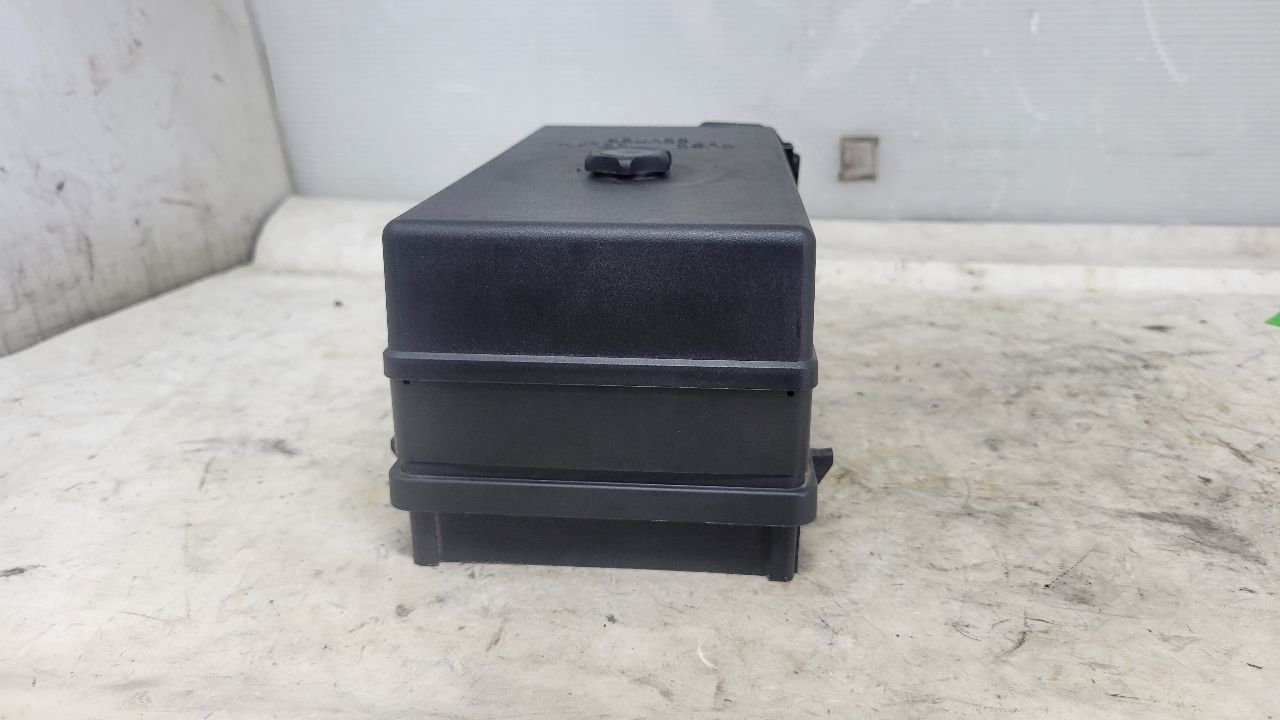 2000 CORVETTE ENGINE FUSE BOX 15329394 29454 - image 11
