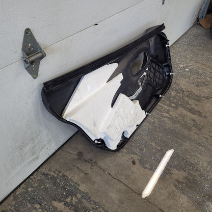 2000 CORVETTE RH DOOR PANEL BLACK W/ WINDOW SWITCH 29456 - image 6