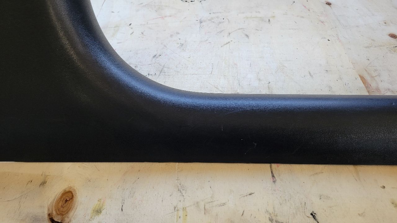 2000 CORVETTE RH PASSENGER DOOR SILL TRIM PLATE 29469 - image 8