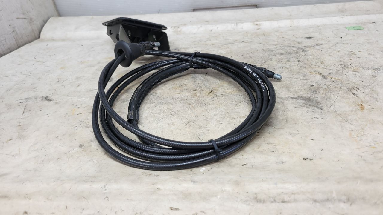 2000 CORVETTE HOOD RELEASE CABLES & HANDLE 29471 - image 5
