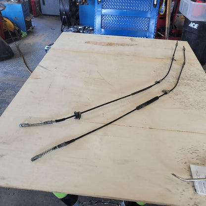 2000 CORVETTE REAR PARKING BRAKE CABLES PAIR 29499 - image 2