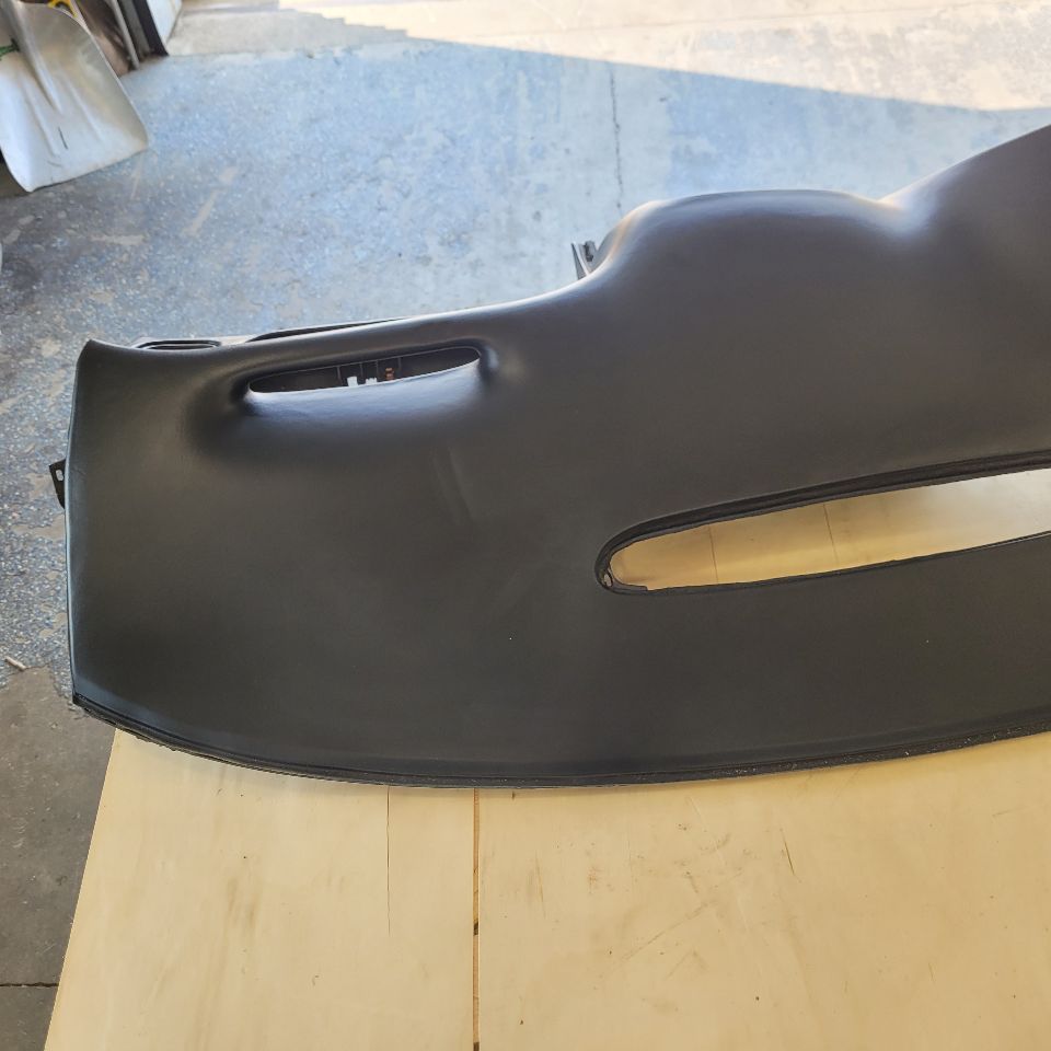 2000 CORVETTE UPPER DASH PANEL PAD BLACK 29505 - image 6