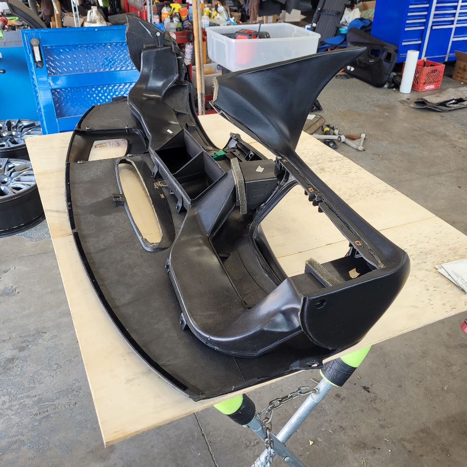2000 CORVETTE UPPER DASH PANEL PAD BLACK 29505 - image 11
