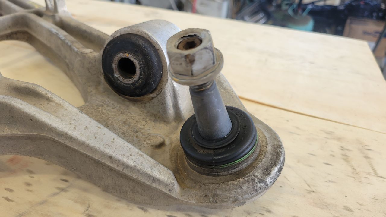2000 CORVETTE LH DRIVER REAR LOWER CONTROL ARM 74K 29544 - image 14