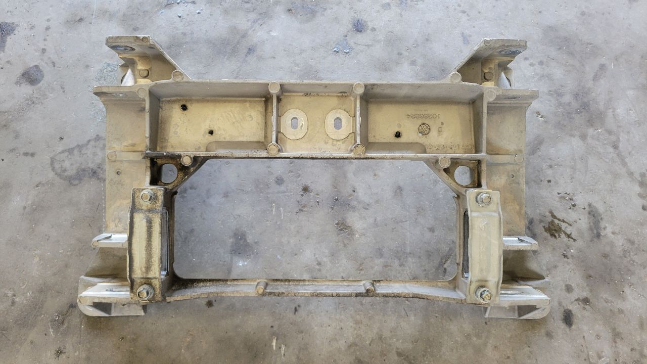 2000 CORVETTE REAR SUSPENSION CROSSMEMBER BARE 74K 29548 - image 1