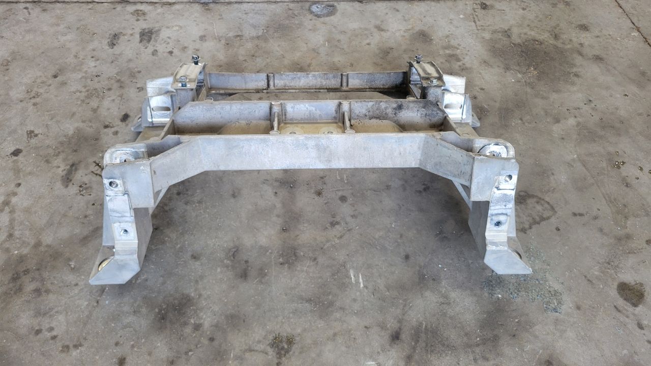 2000 CORVETTE REAR SUSPENSION CROSSMEMBER BARE 74K 29548 - image 3