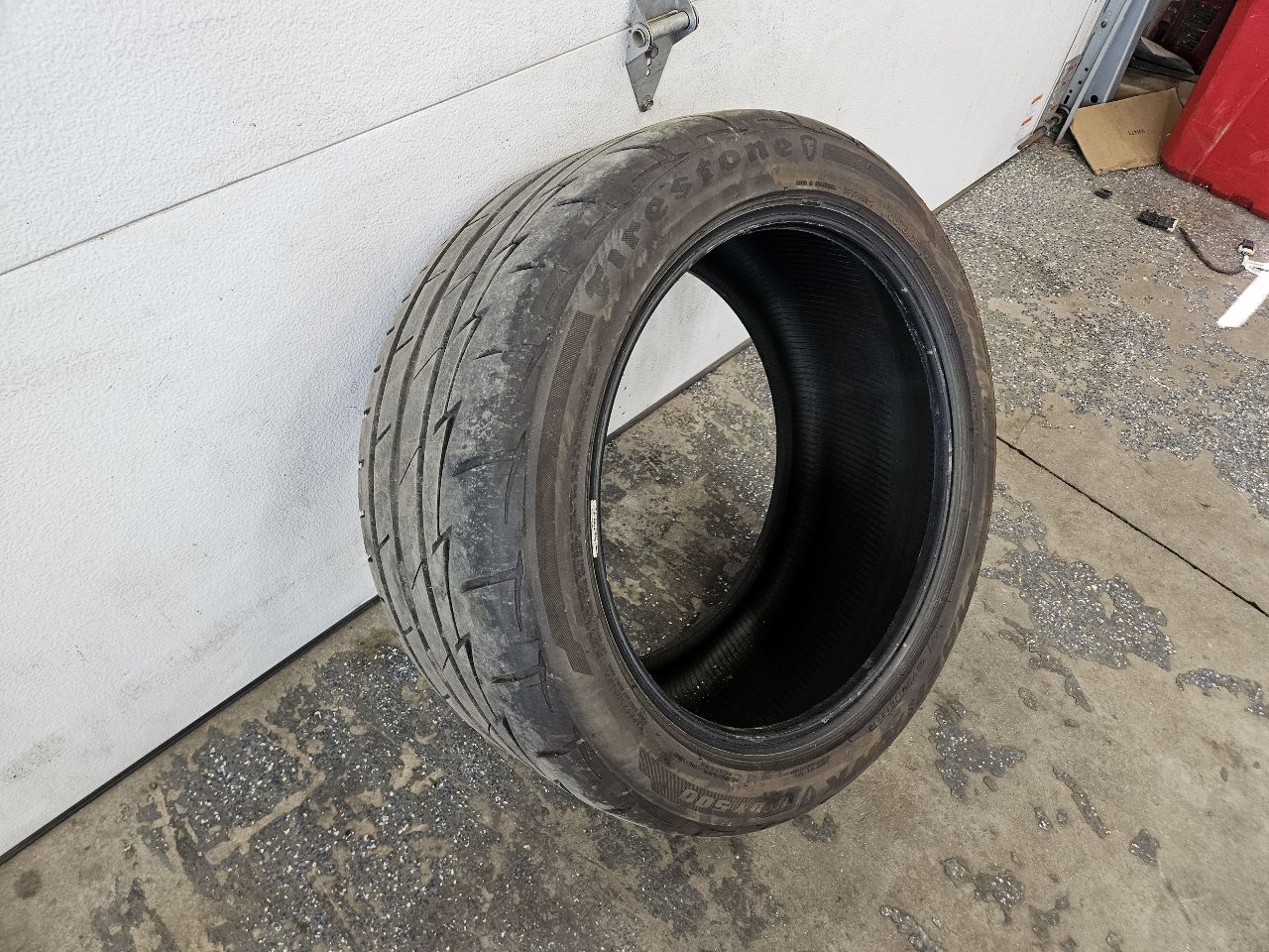 2000 CORVETTE FIRESTONE FIREHAWK INDY 275/40R18 29550 - image 3