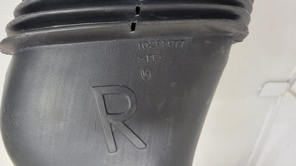 2000 CORVETTE RH PASSENGE FRONT BRAKE COOLING DUCT 29554 - image 10