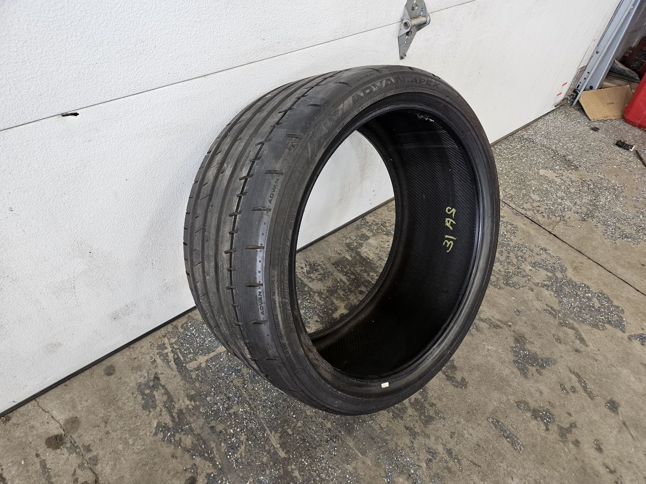 2018 CAMARO YOKOHAMA ADVAN APEX 285/30R20 8/32 29556 - image 4