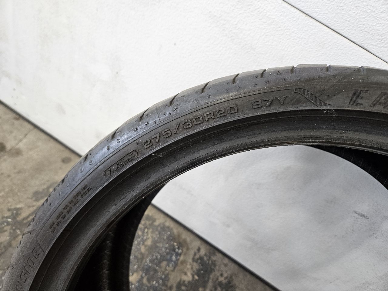 2018 CAMARO PAIR EAGLE ASYMMETRIC 3 275/30R20 29557 - image 3