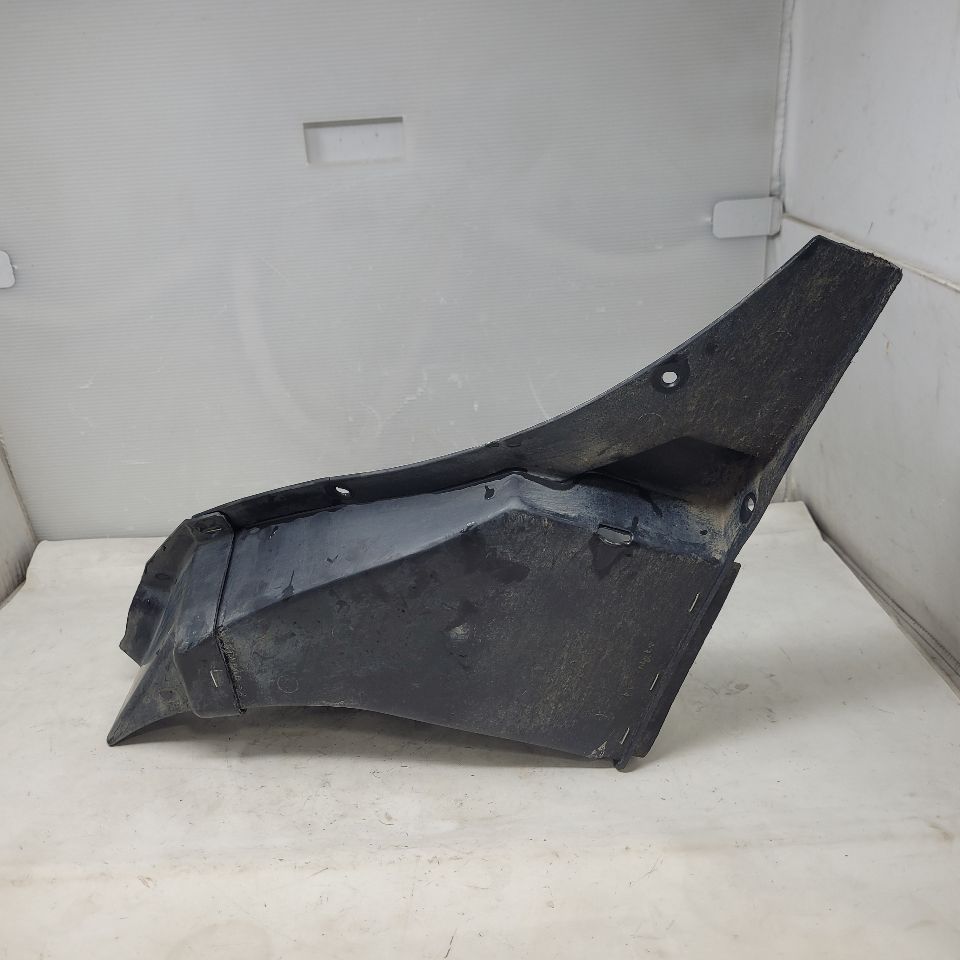 2000 CORVETTE RH FRONT WHEEL LINER 10298464 29573 - image 4