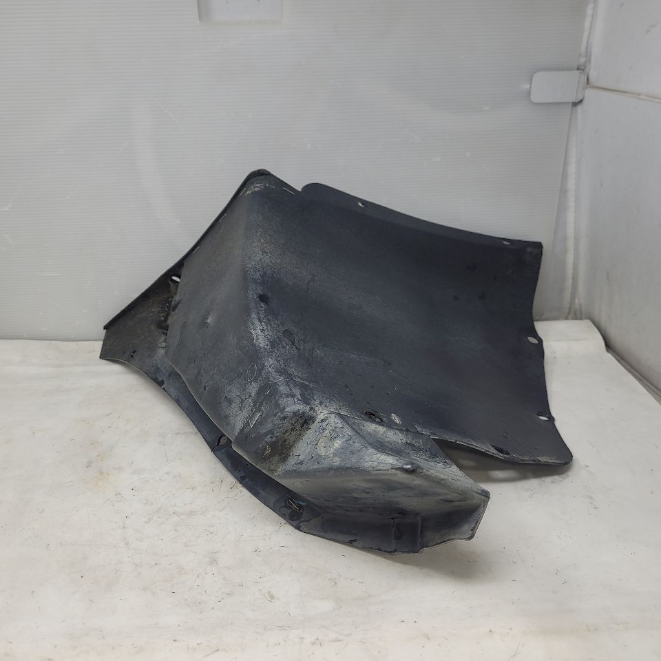 2000 CORVETTE RH FRONT WHEEL LINER 10298464 29573 - image 5
