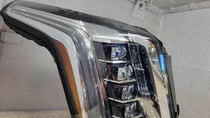 2019 ESCALADE RH HEADLAMP TOP TAB REPAIRED 29580 - image 7